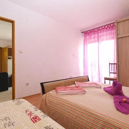 Fuer 5 Personen Ca 50 Qm In Pula, Istrien Istrische Riviera Apartment *