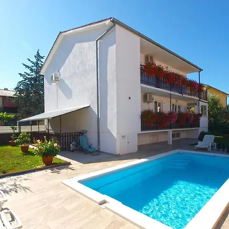 Apartment Fuer 5 Personen Ca 50 Qm In Pula, Istrien Istrische Riviera *