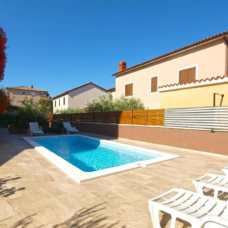 Fuer 5 Personen Ca 50 Qm In Pula, Istrien Istrische Riviera Apartment *