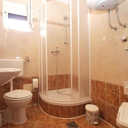 Apartman Fuer 5 Personen Ca 50 Qm In Pula, Istrien Istrische Riviera