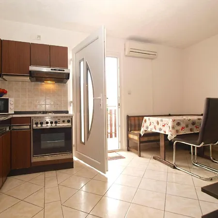 Fuer 5 Personen Ca 50 Qm In Pula, Istrien Istrische Riviera Apartman Pula